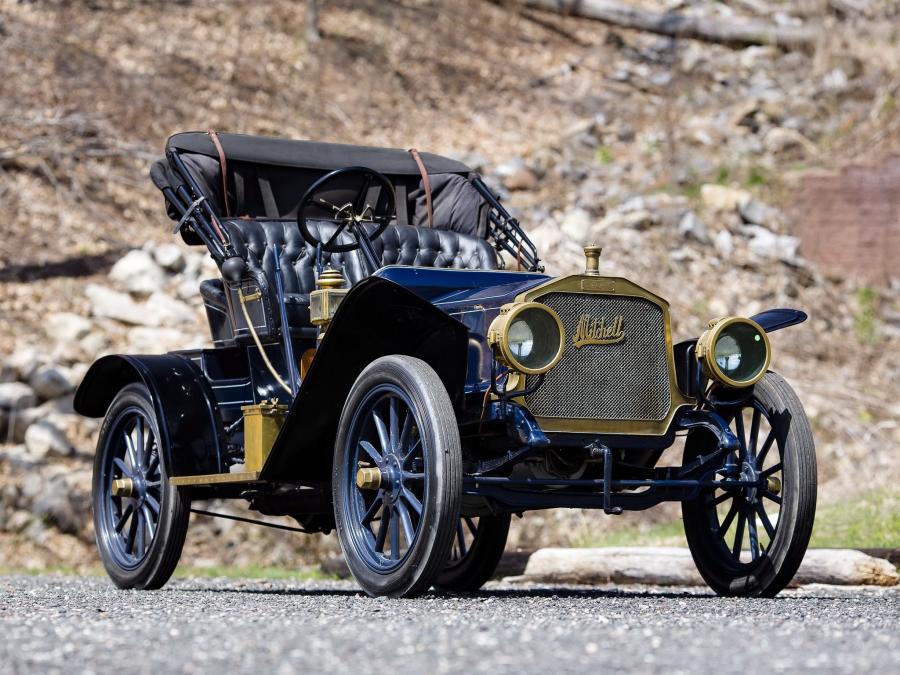 Mitchell Model J Three Seater Runabout '1909